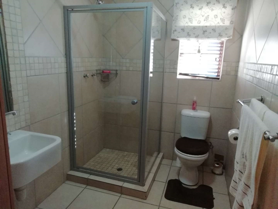 5 Bedroom Property for Sale in Keidebees Northern Cape